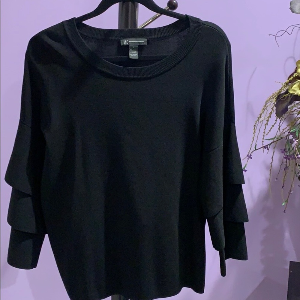INC Black Fiesta sleeve top Sz L